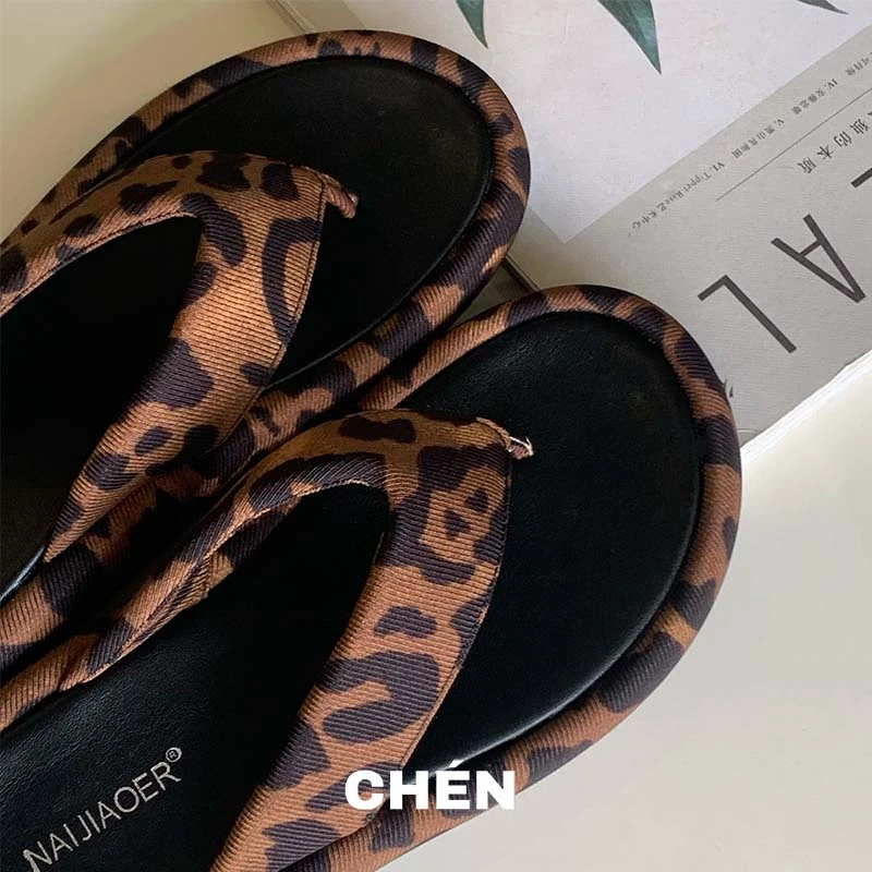 【豹纹鞋】晨总自制法式舒适人字拖平底女士凉拖鞋夏季豹纹