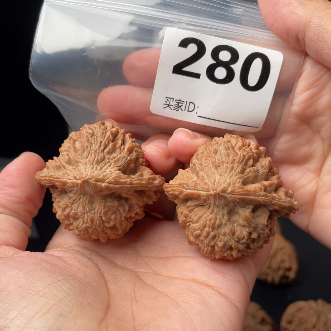 B***C把件文玩核桃全品44满天星