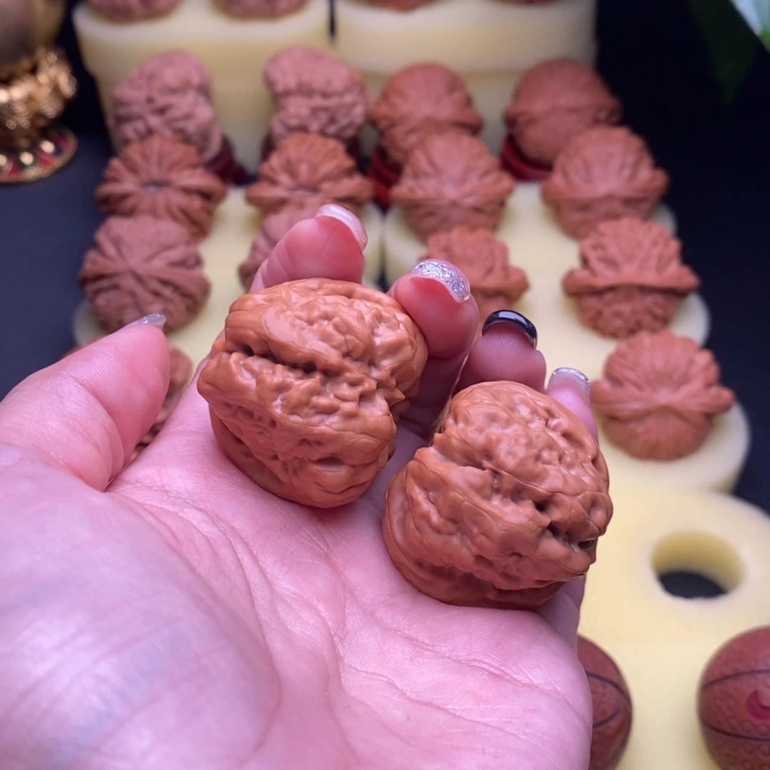 把件文玩核桃L****z小蛙蛙35尺小四开背