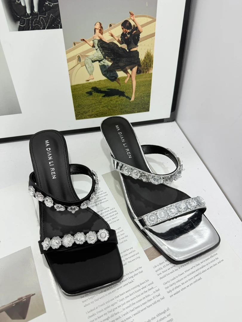 凉鞋时尚夏季粗跟方头高跟鞋百搭A502