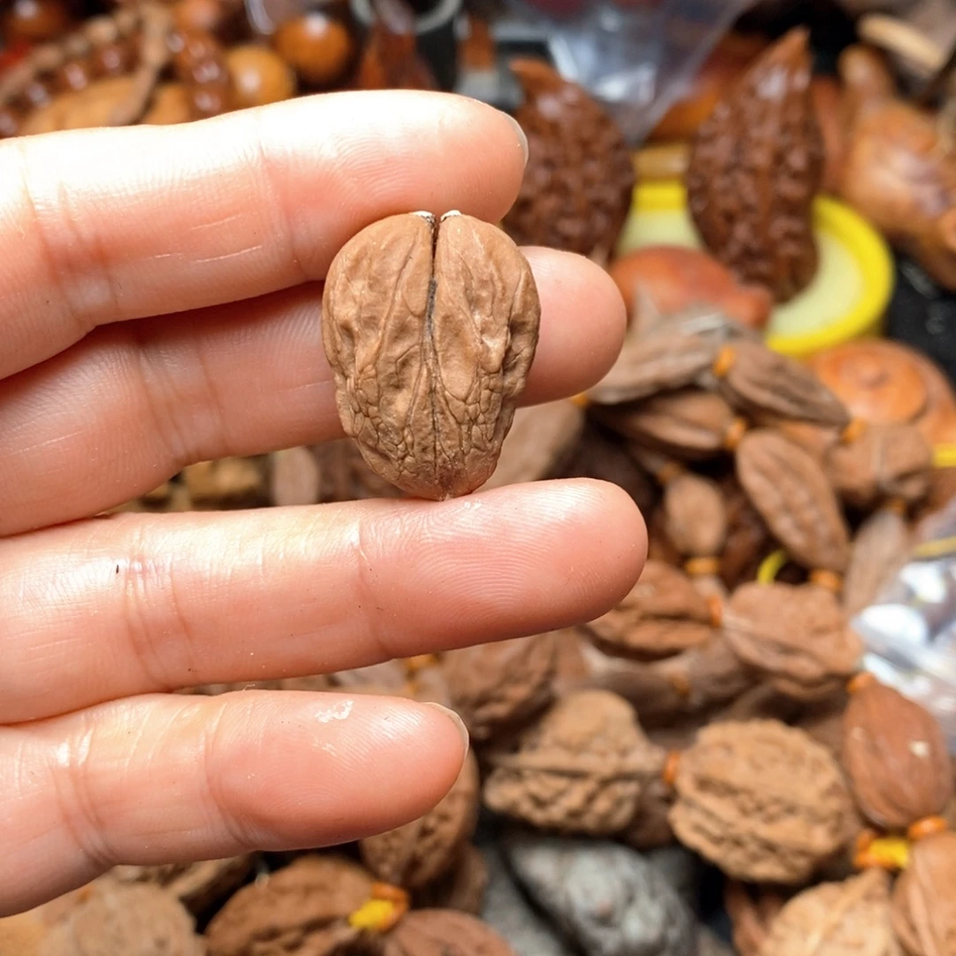 文玩核桃吊坠核桃24