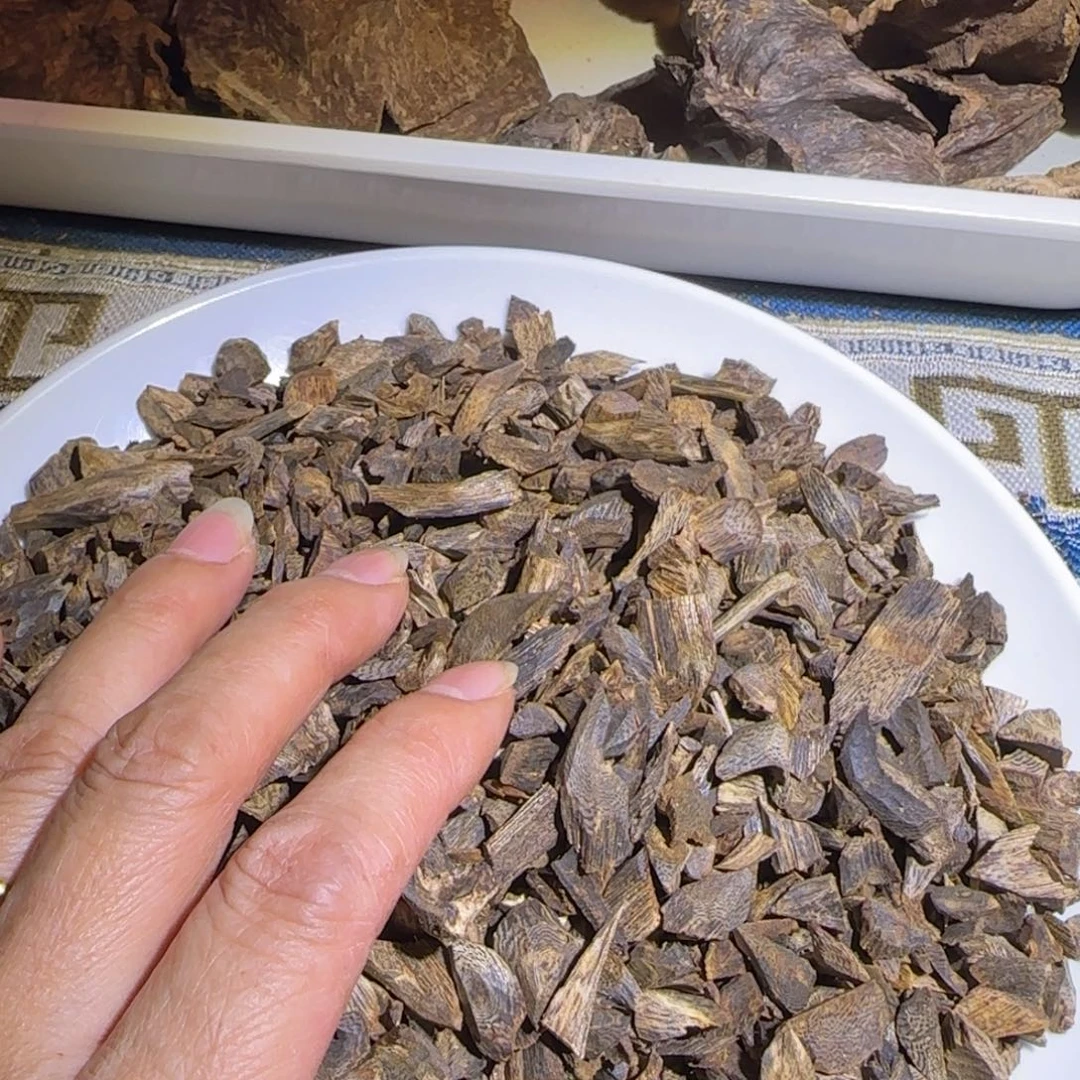 用***5沉香碎屑沉香白露沉水壳7料280克