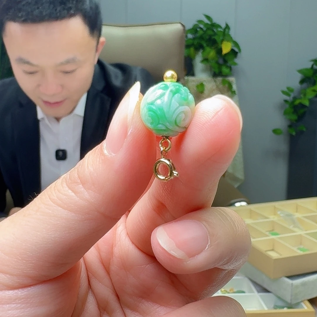 翡翠银S925镶嵌吊坠(不含链)多样性发货其一