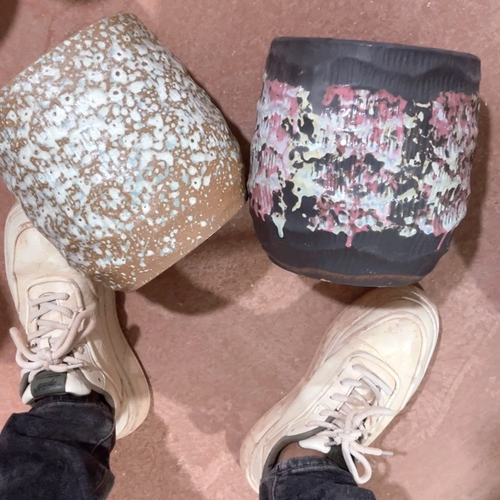 紫砂花盆口径18高度20两只正品