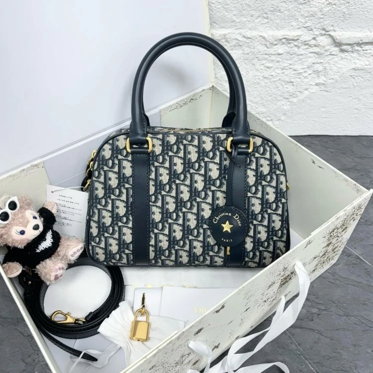 99新/迪奥/C8877807984/[251119SWB]