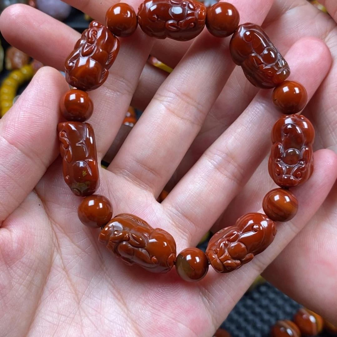 玛瑙/玉髓手串未镶嵌战国红手串