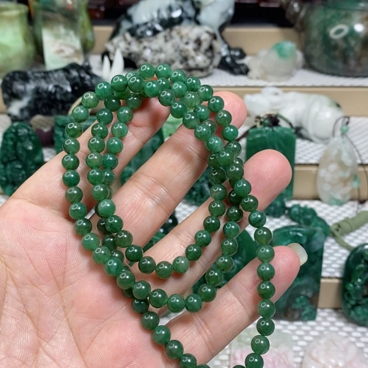 未镶嵌独山玉手链