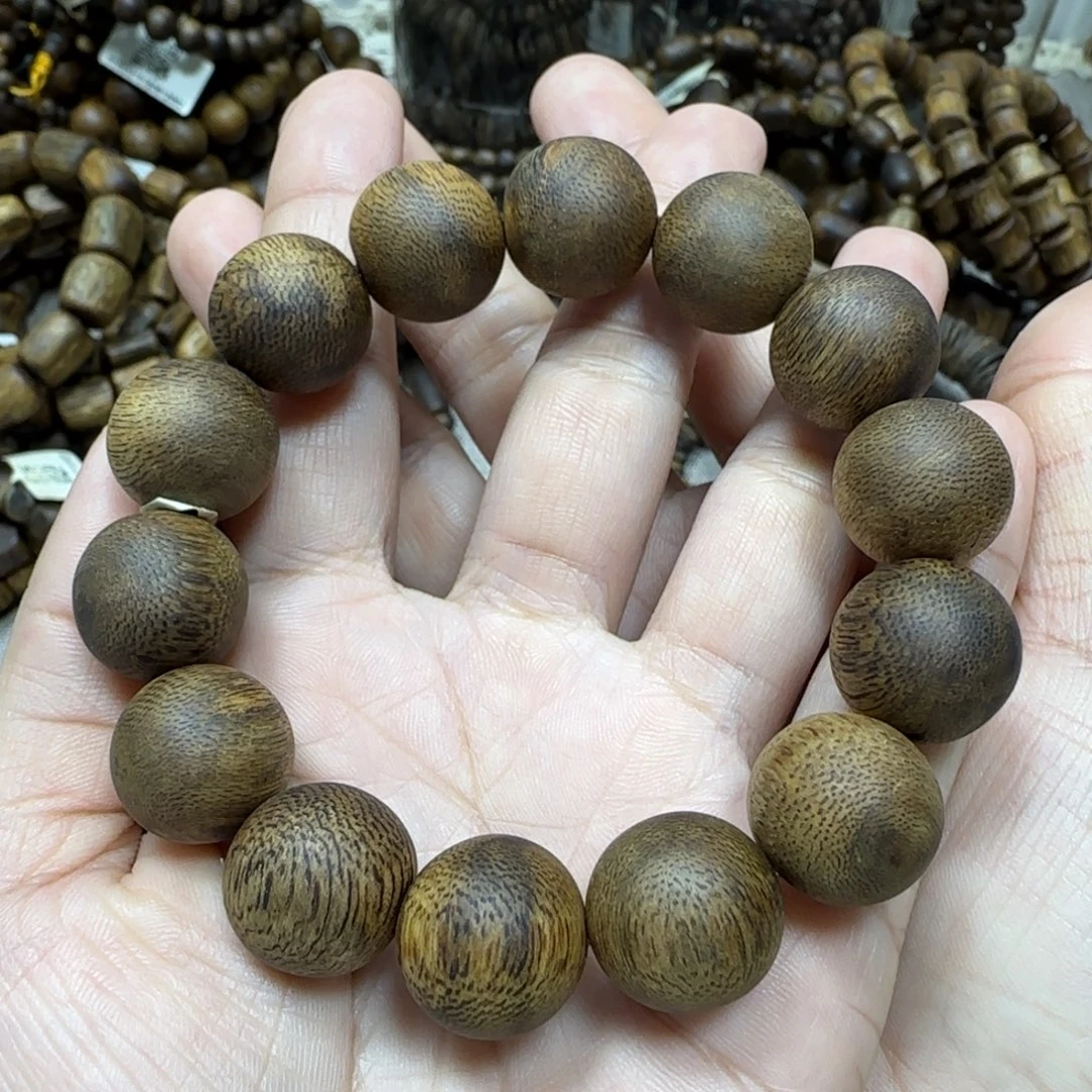沉香手串浮沉莺歌绿多样性发货一条卡 16-25克
