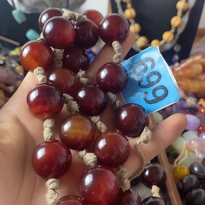 欢***好玛瑙/玉髓颈饰未镶嵌