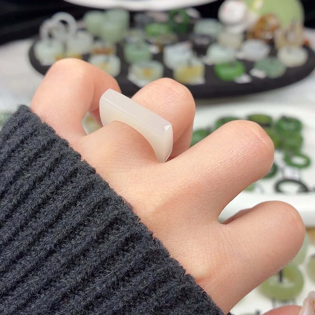 和田玉未镶嵌戒指S53奶白窄马鞍16.9