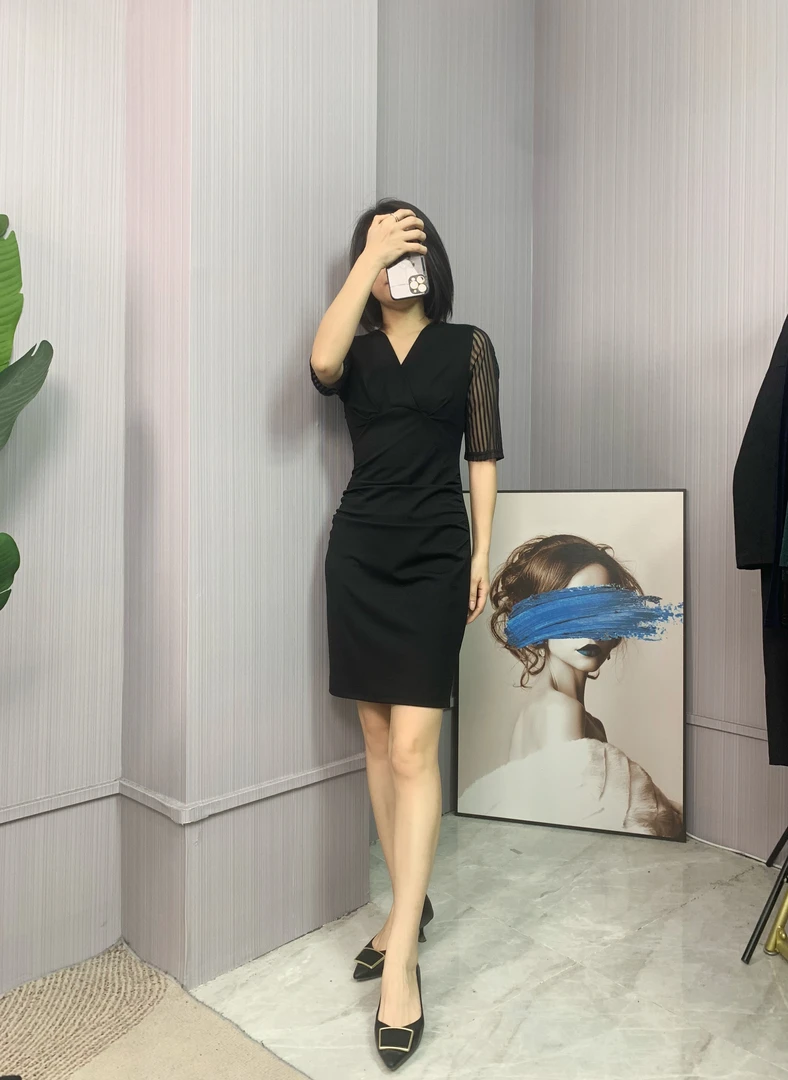 显瘦性感夏季黑色修身包臀裙Q19436