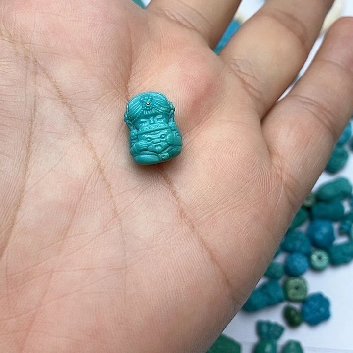 绿松石未镶嵌珠宝奇石