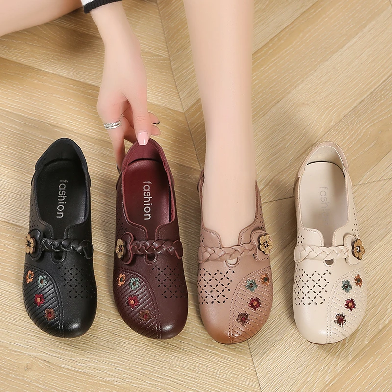 夏季（洞洞鞋）镂空凉鞋豆豆鞋休闲软底妈鞋平底防滑百搭女款舒适