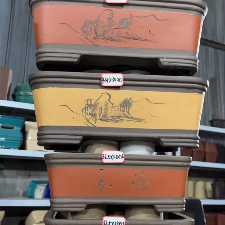 紫砂花盆          138-4