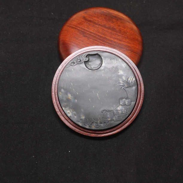 金星清供听雨图细腻圆形水舷坑老坑歙砚雕刻7.6×7.6×0.8cm