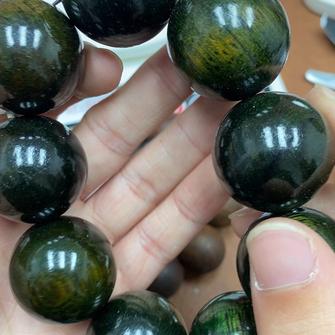 沉香沉香香囊虫漏