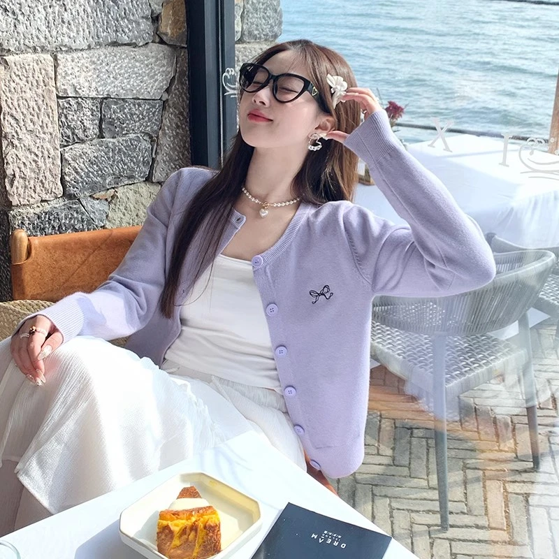 苏三三紫色毛衣开衫外套女2025新款春秋长袖外穿别致独特小上衣