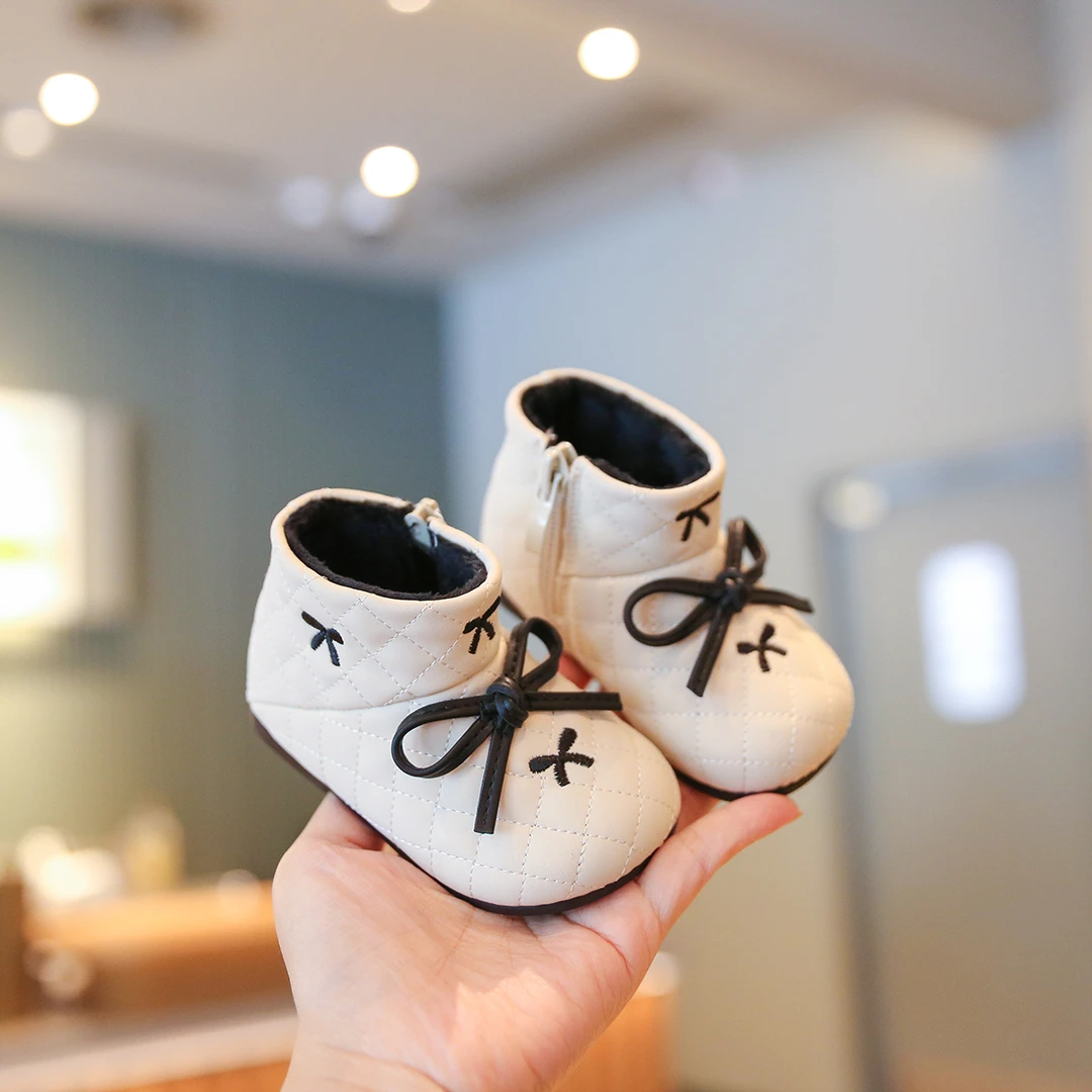2025年秋冬新款女童靴子短靴婴儿学步鞋软底公主鞋女宝宝小童鞋子