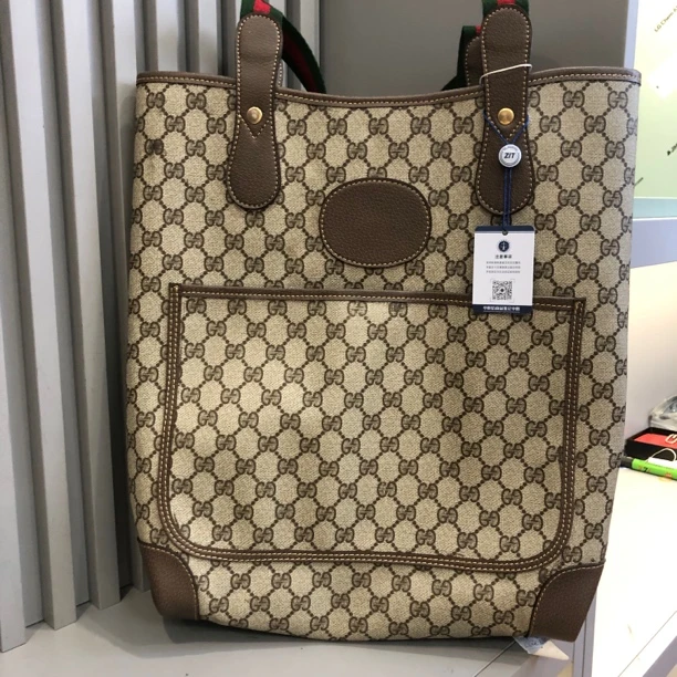 95新 GUCCI/古驰 兔兔奢欣欣/古驰单肩包/240324008