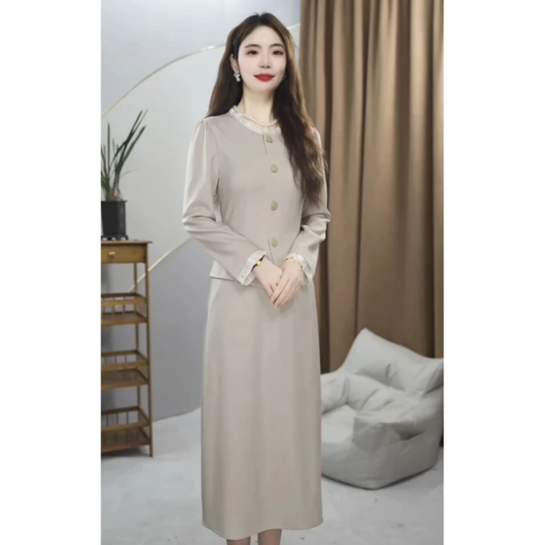 【连衣裙】2025年春季妈妈气质花边圆领显瘦假两件中长款连衣裙