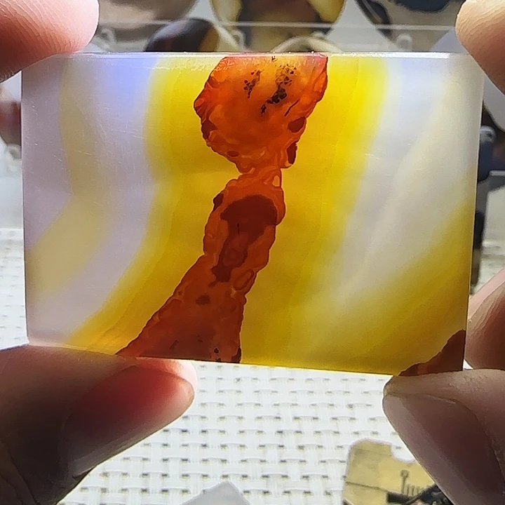 玛瑙/玉髓未镶嵌珠宝奇石