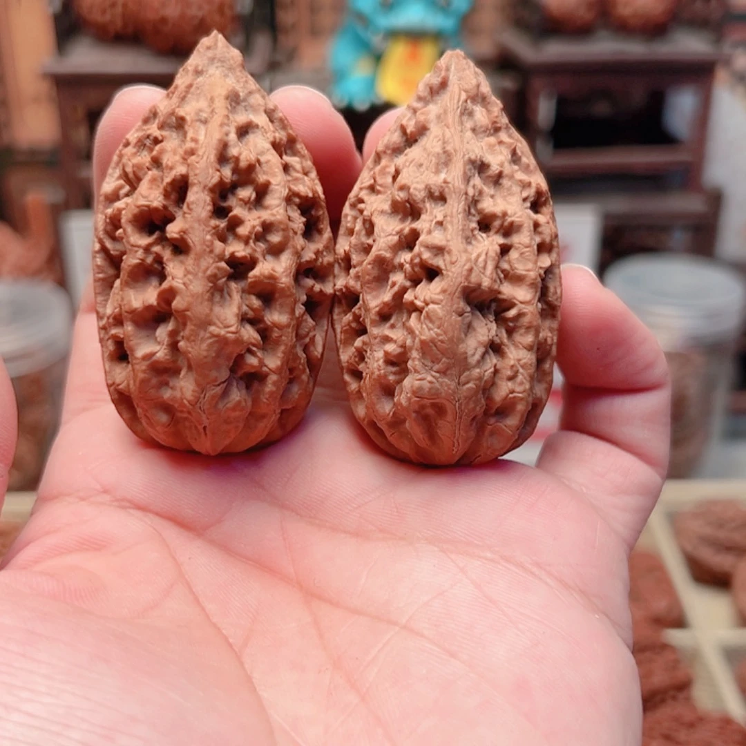 文玩核桃吊坠凡人塔尖