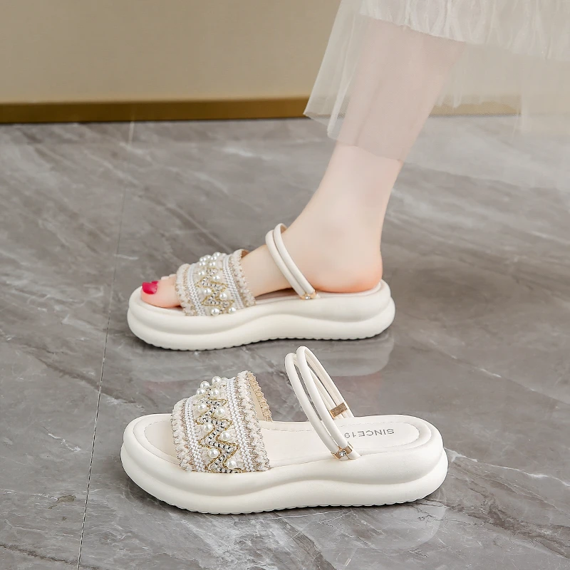 踩屎感黑色配裙子凉鞋女新款冬季2025年百搭仙女风两穿小码凉拖鞋