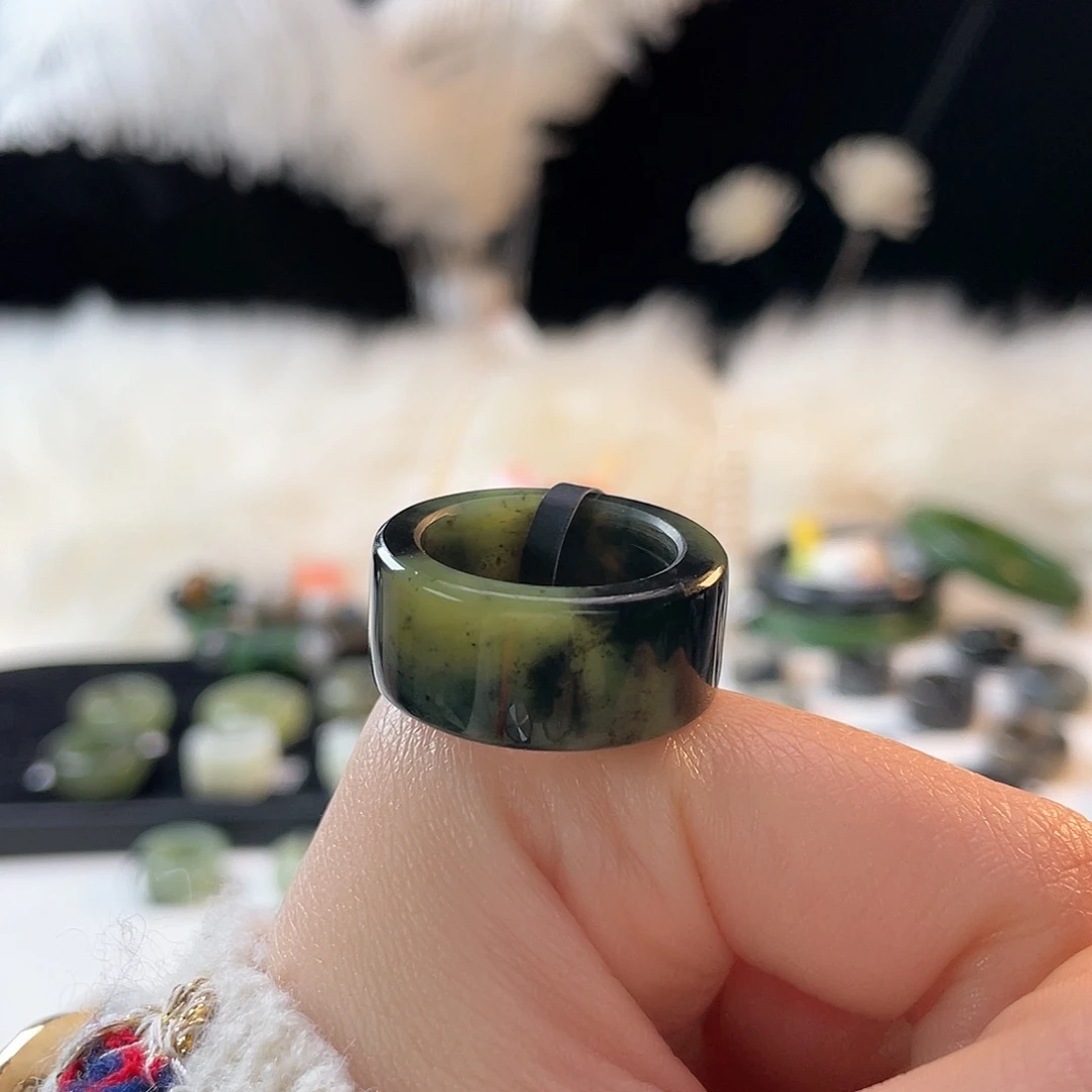 和田玉未镶嵌戒指k58多彩碧玉直切18.5mm