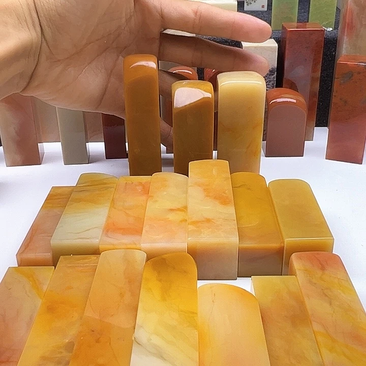 阿****老挝石老挝精品展区