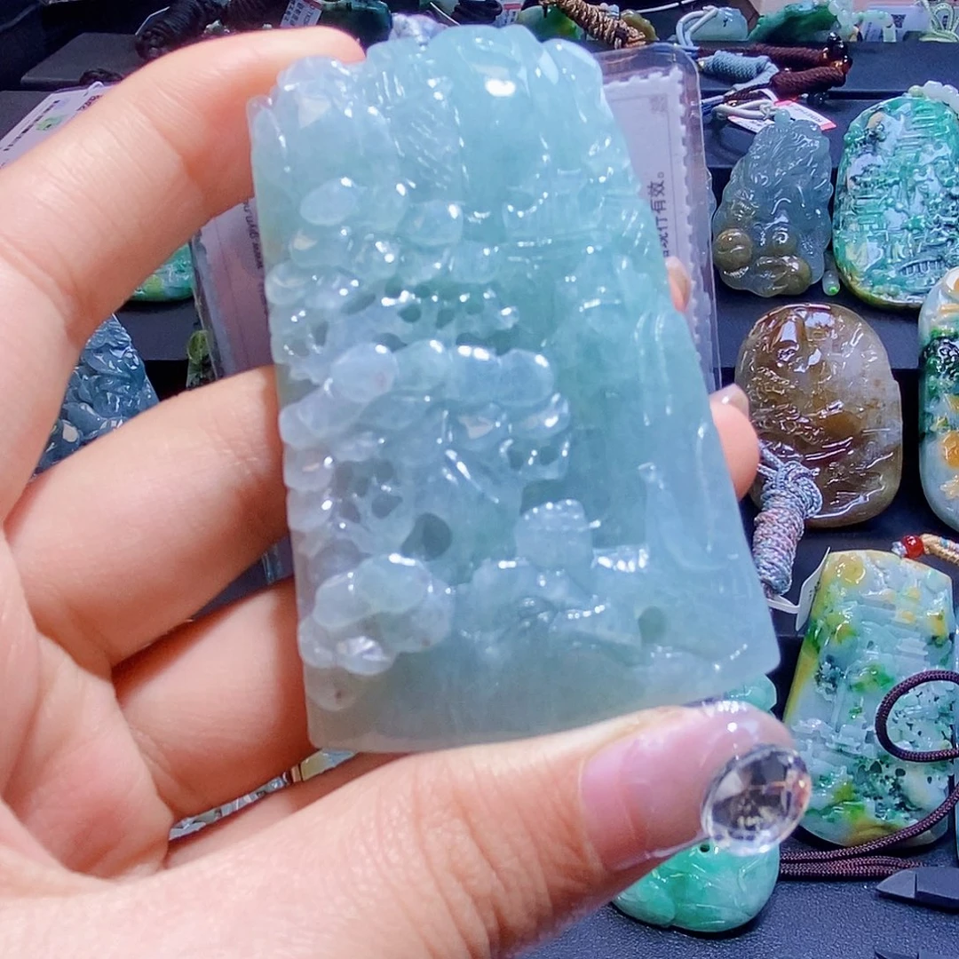 颈饰未镶嵌翡翠翡翠