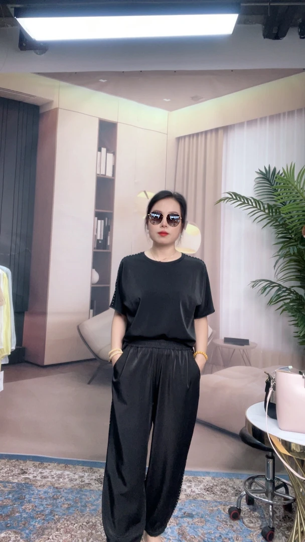 8552高级感时尚套装女士轻奢减龄一整套短袖醋酸休闲两件套夏季