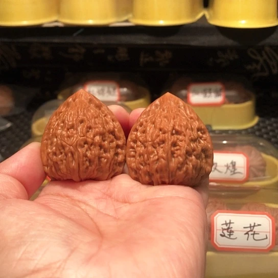 文玩核桃一抹红11