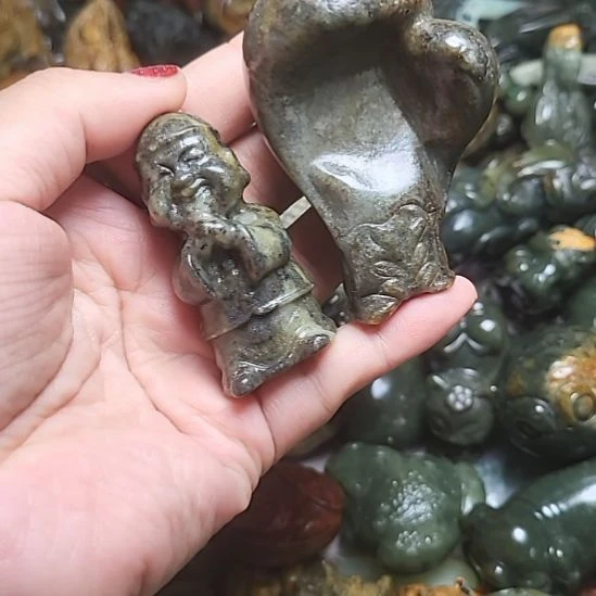 岫岩河磨玉（透闪石质玉）未镶嵌挂件