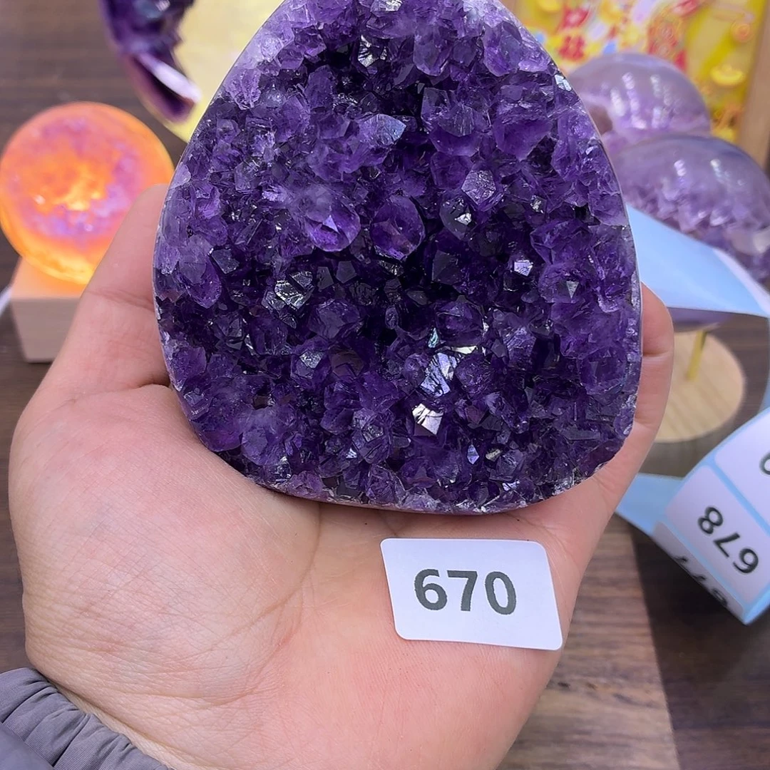 大型摆件（非配饰）未镶嵌紫晶