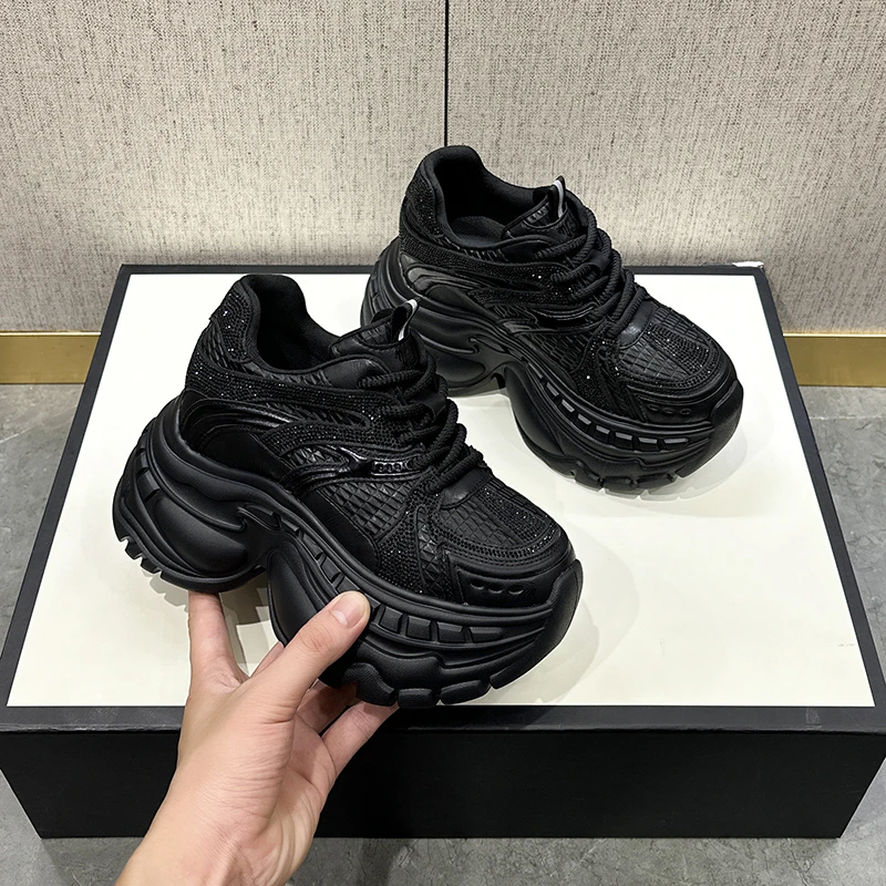 9cm增高小个子厚底老爹鞋女2025秋新款超轻软底松糕运动鞋女时尚