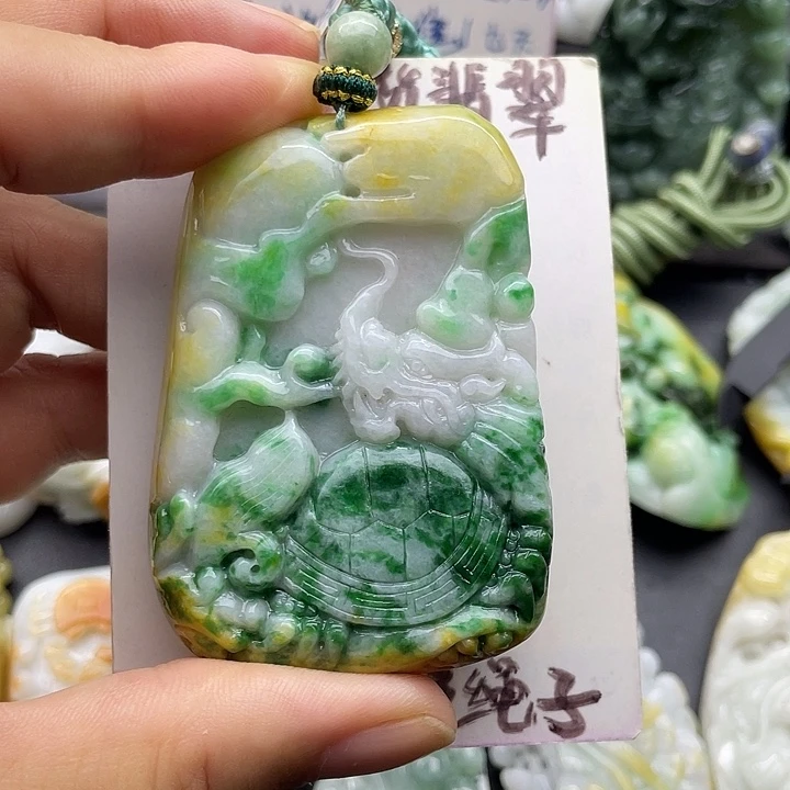 颈饰未镶嵌翡翠天然翡翠