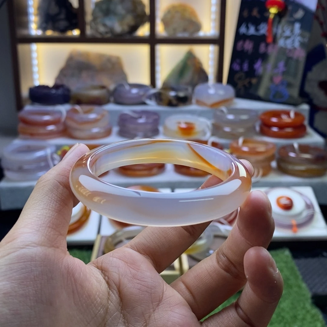 手镯玛瑙/玉髓未镶嵌