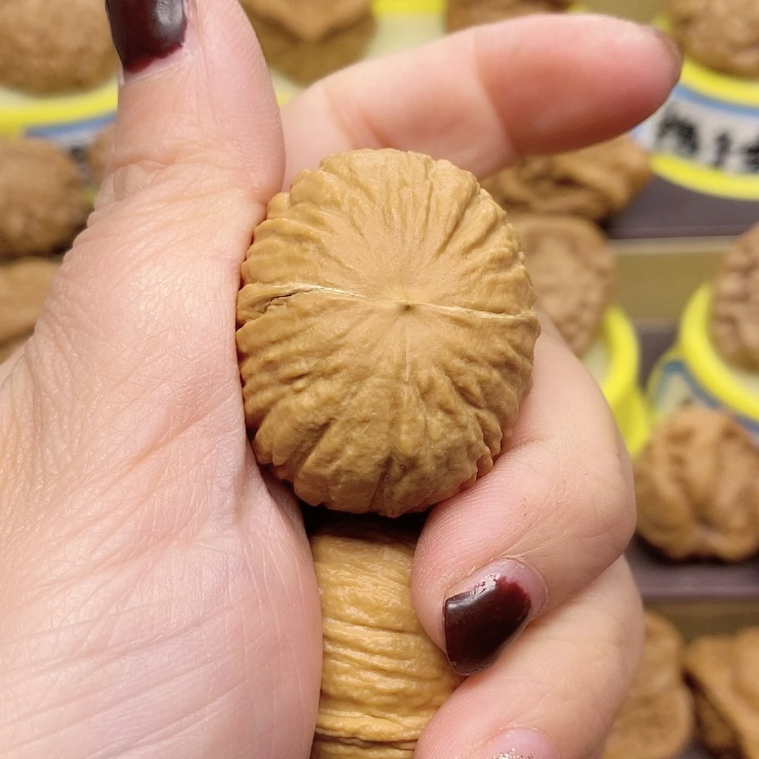 文玩核桃吊坠猴头