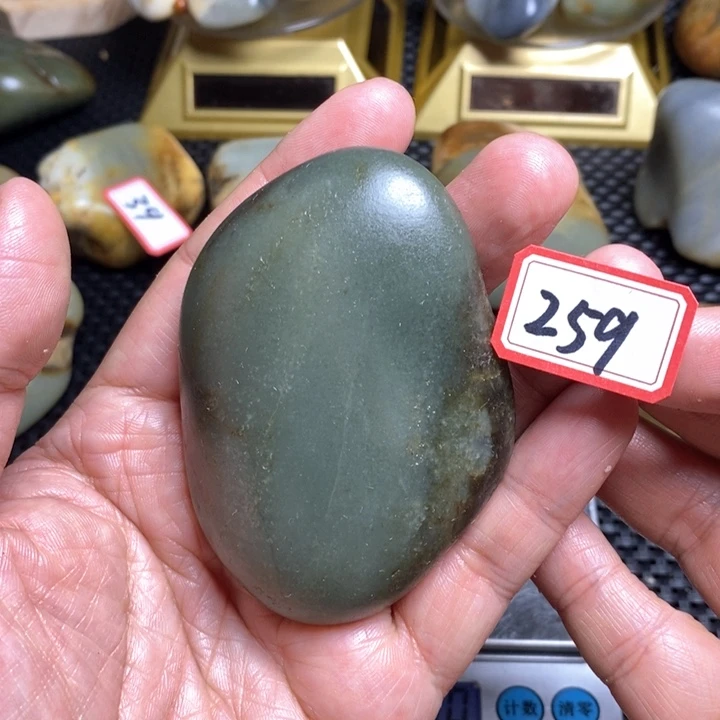 未镶嵌和田玉把件259