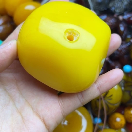 琥珀未镶嵌手链蜜蜡