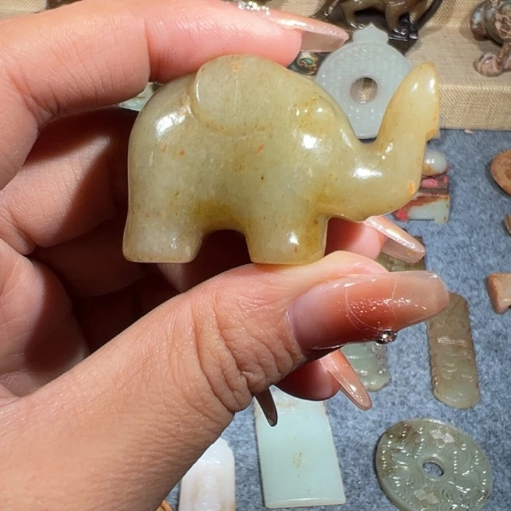 未镶嵌和田玉挂件