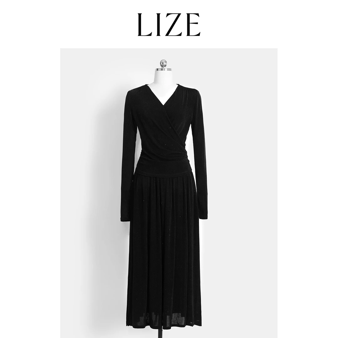 LIZE「星辉女神」高定隐闪垂坠感醋酸.设计感上衣+半身裙ZEA0121