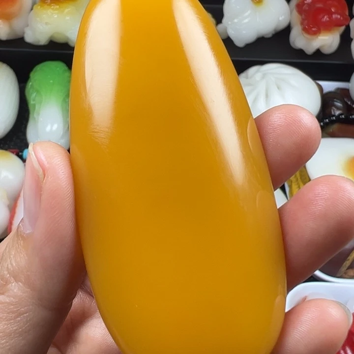 新疆戈壁五彩石金丝