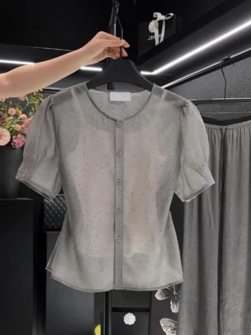 大码女装捏褶衬衫短袖女夏季新款2025年胖mm微透气质收腰法式上衣