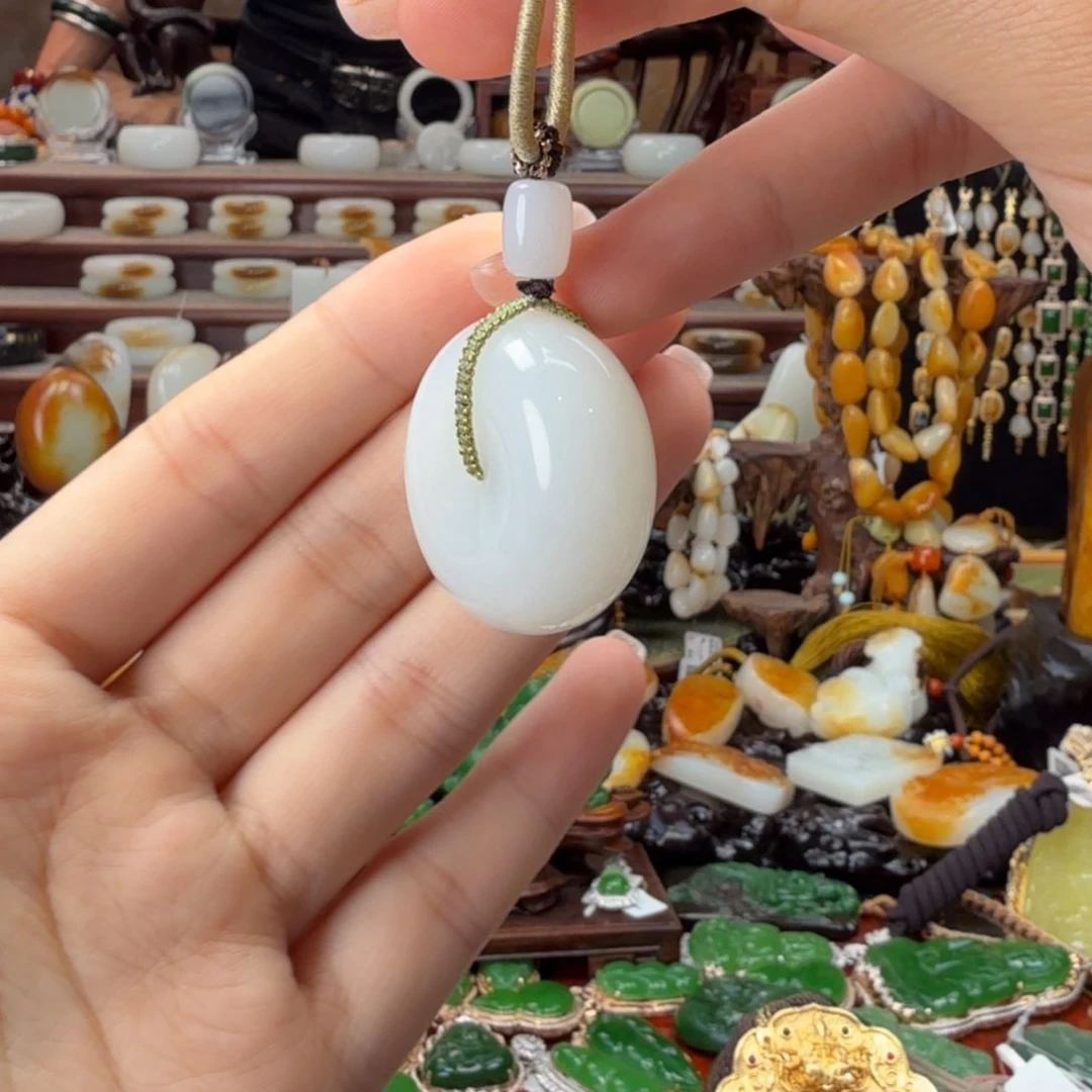 和田玉（白玉）未镶嵌颈饰