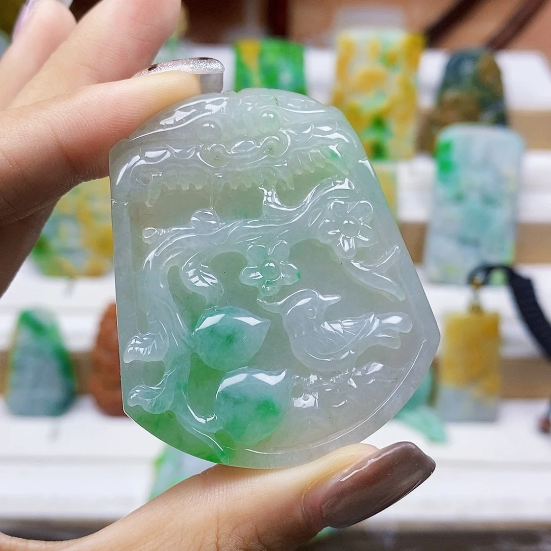 定制翡翠未镶嵌天然翡翠A货