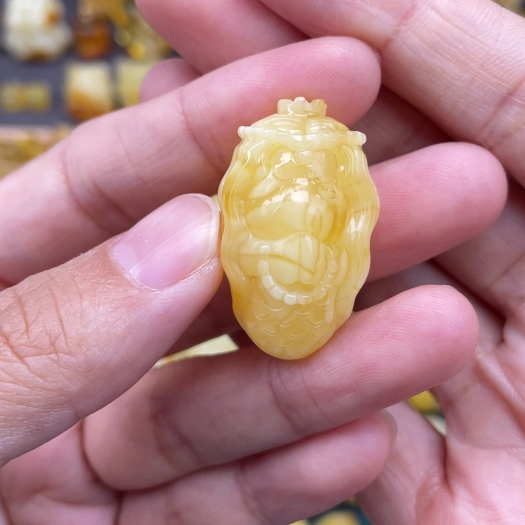 裸石琥珀未镶嵌蜜蜡