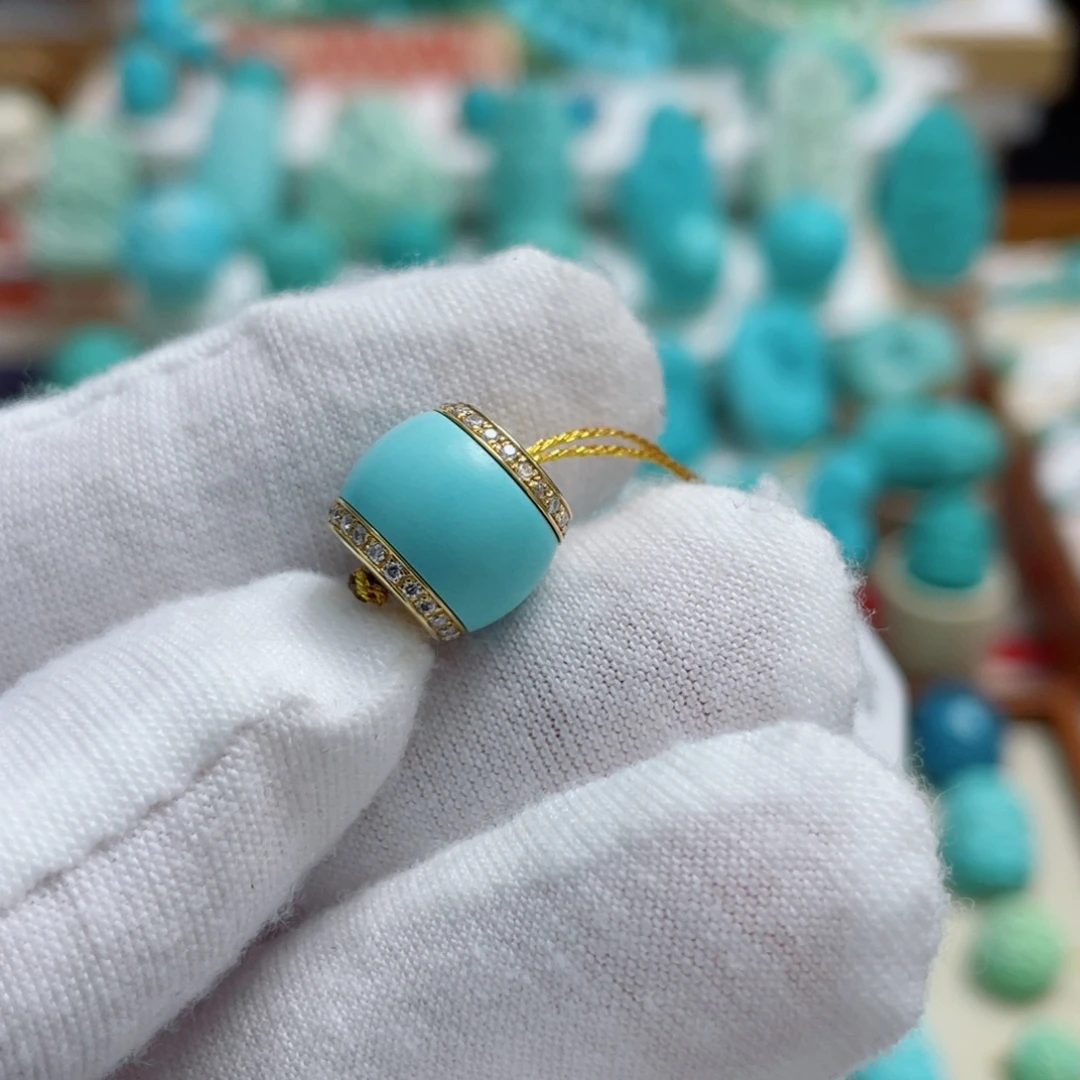 绿松石18K金镶嵌珠宝奇石