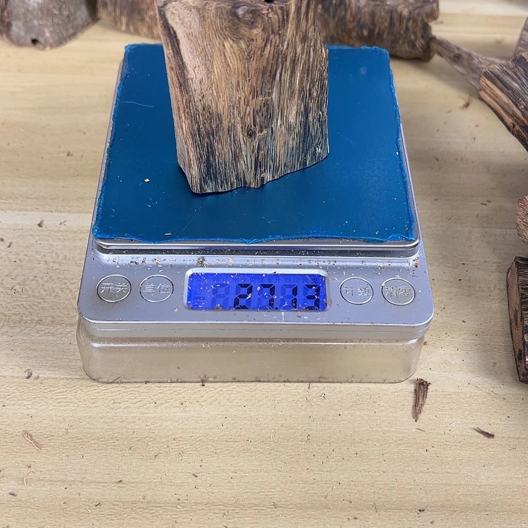 香料绿奇楠虫漏27克乌身