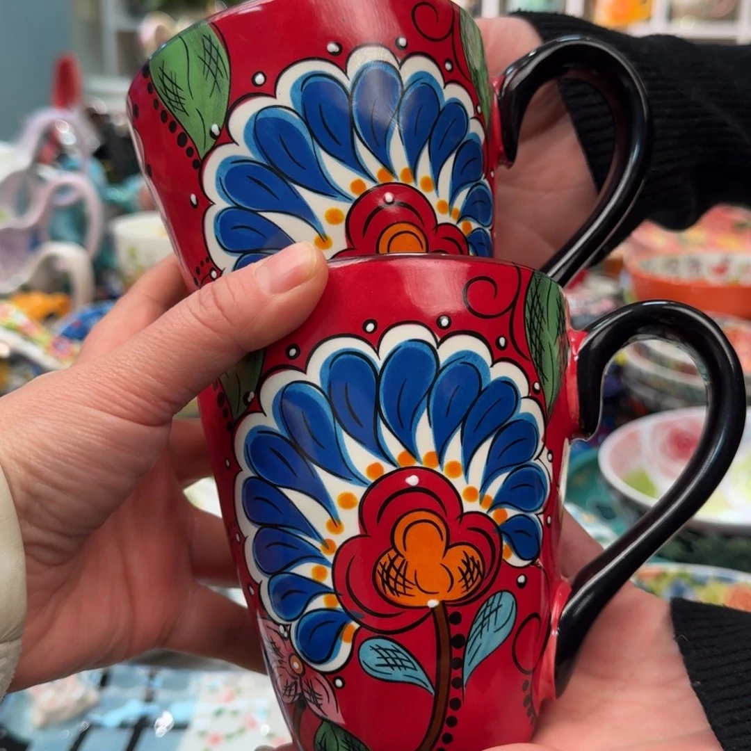 瓷片红奥克马克水杯2只